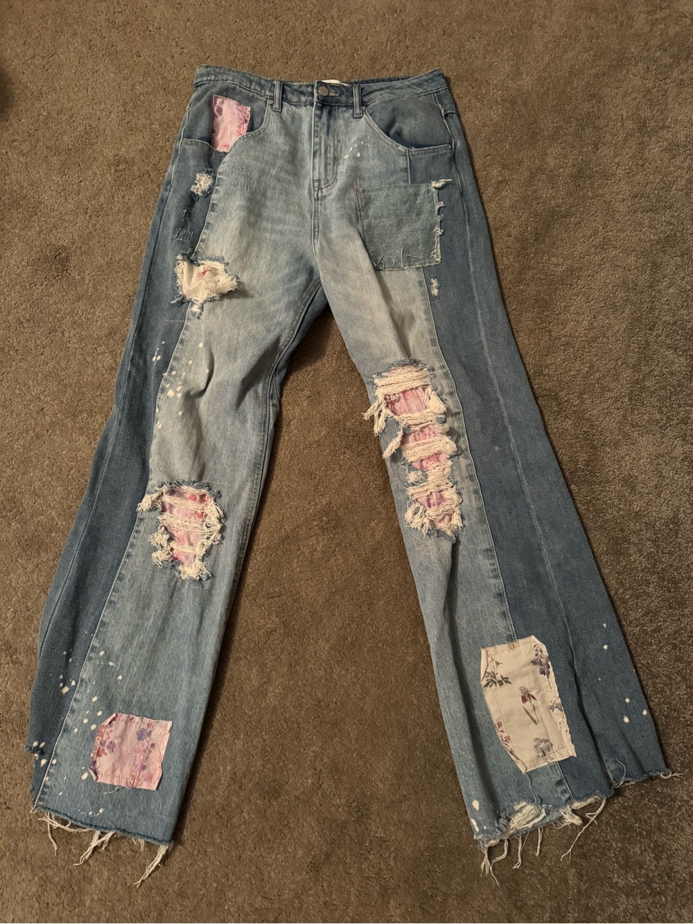 Women’s Two-Tone Distressed Patchwork Jeans - Blue